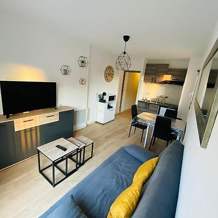 Appartement Au Port De Saint Cyprien Buitenkant foto